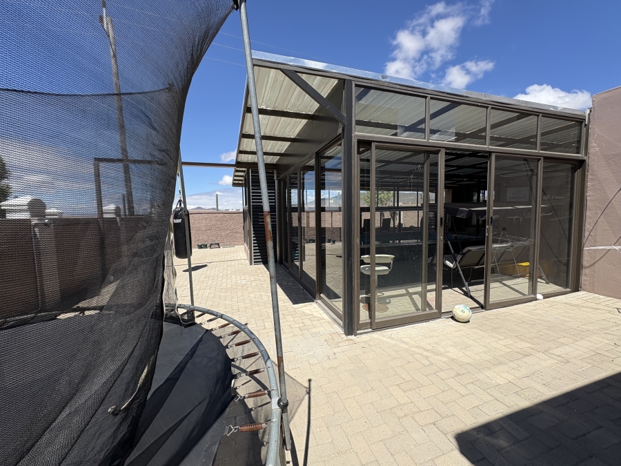 4 Bedroom Property for Sale in Darling Western Cape